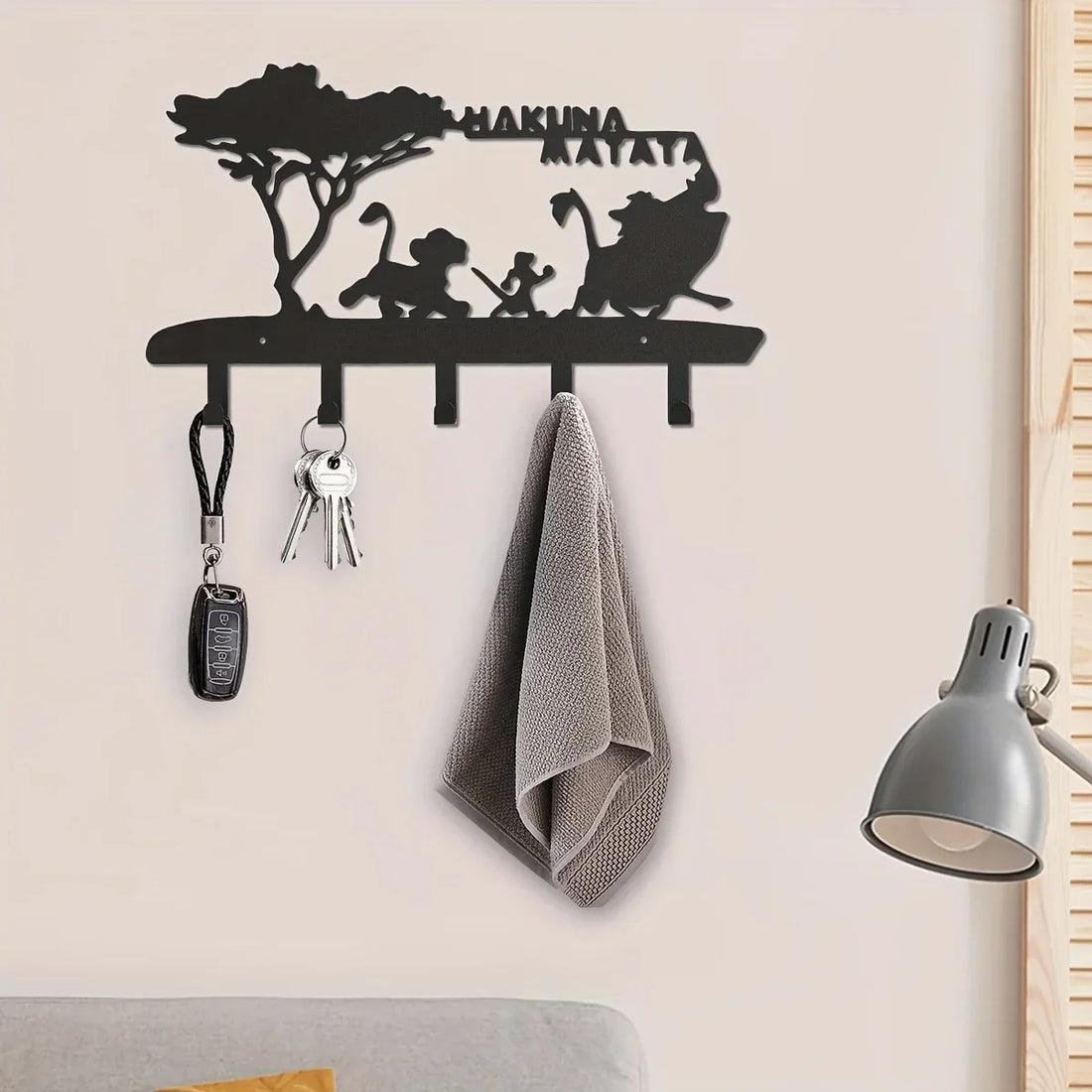 Key Hooks for Wall Decorative, Key Holder Wall Mounted With 5 Hooks Black Metal Key Organizer Rack Hanger Home Decor